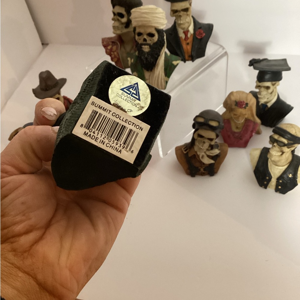 Skeleton Figurines SUMMIT COLLECTION - Picture 5 of 5